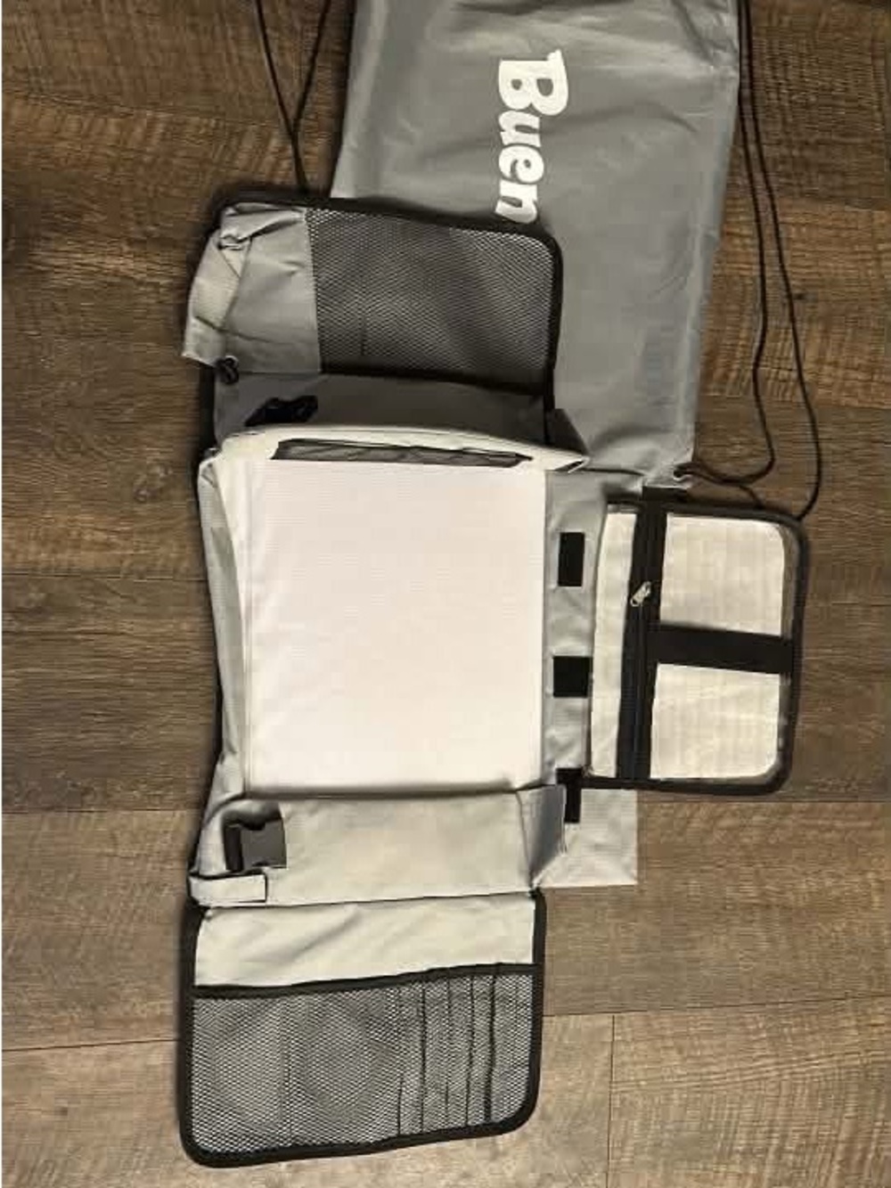 Bueno car seat lap activity set